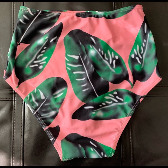 🌴Tropical high-waisted bikini🏝 - Picture 5 of 5